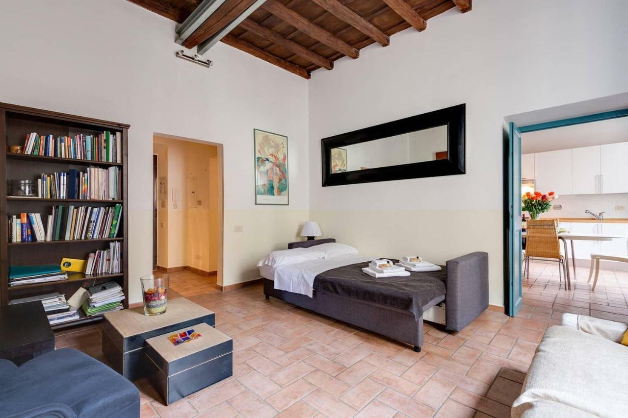 Domus Florea Roma Esterno foto