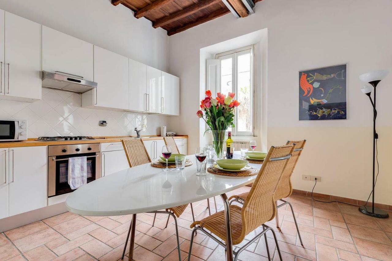 Domus Florea Roma Esterno foto