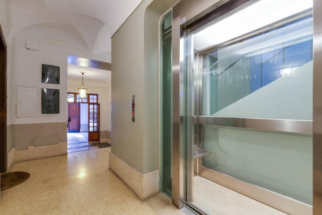 Domus Florea Roma Esterno foto